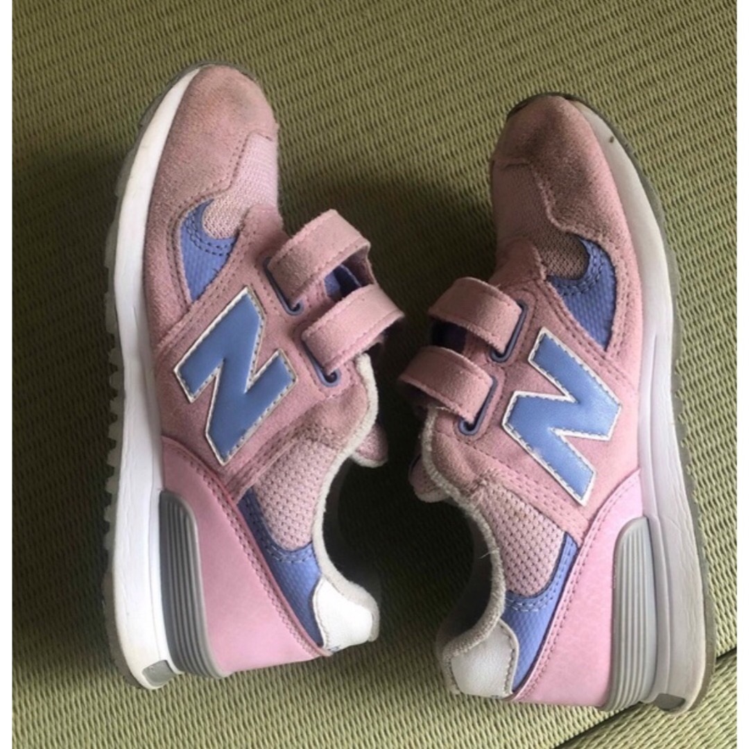 New Balance(ニューバランス)の子ども　スニーカー　まとめ メンズの靴/シューズ(スニーカー)の商品写真