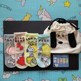 スヌーピー(SNOOPY)の⑪ SNOOPYのソックス＋巾着セット。【新品・2024限定】(ソックス)