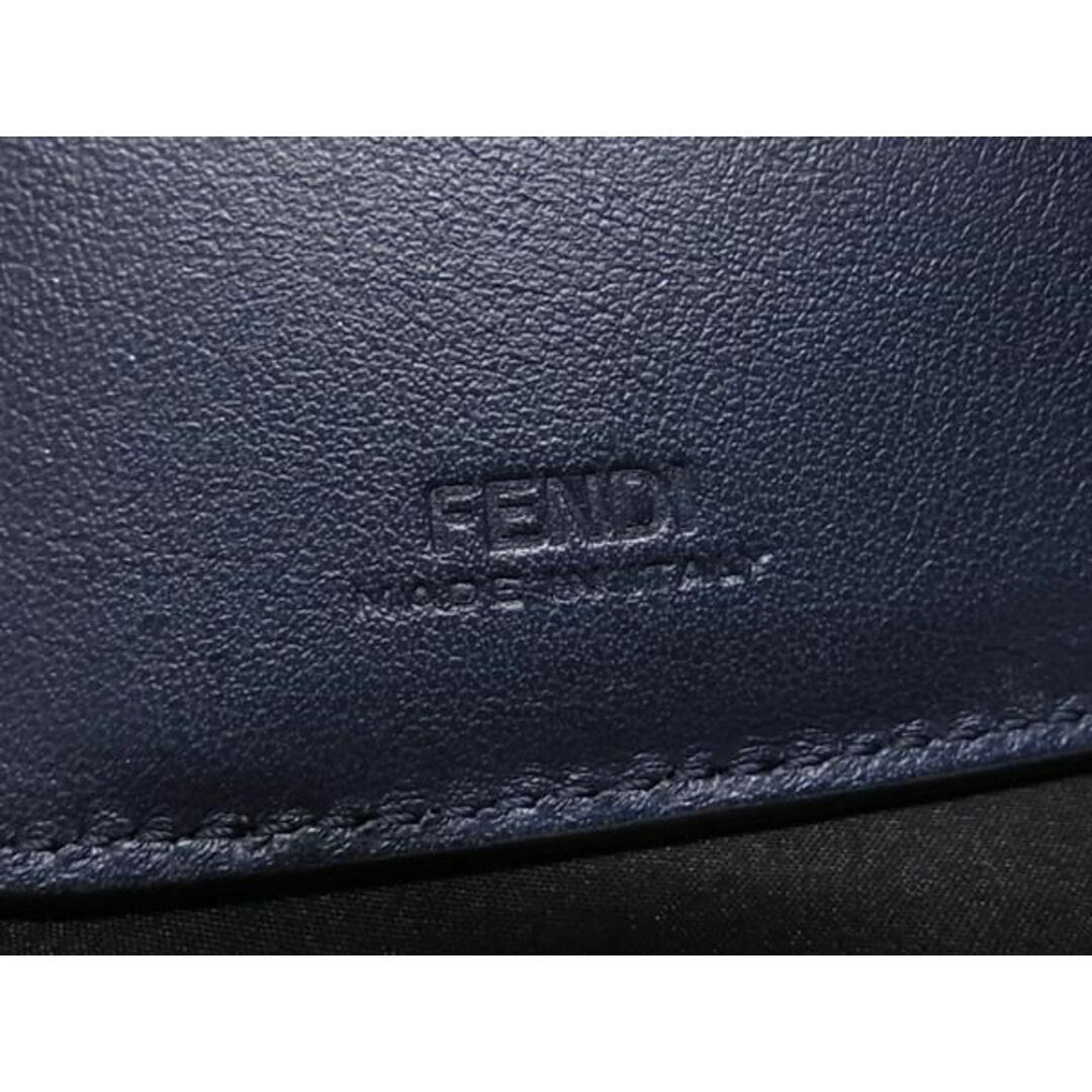 FENDI(フェンディ)の■美品■ FENDI フェンディ フィラコラボ ズッカ柄 レザー  iPhoneX/XS 対応 アイフォンケース スマホケース ホワイト系 BF6207 メンズのメンズ その他(その他)の商品写真