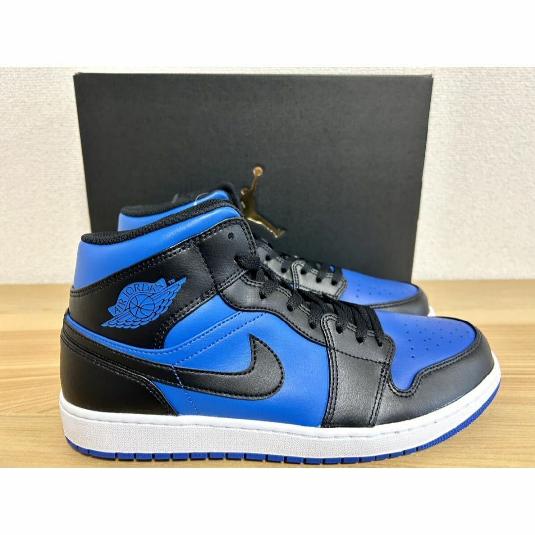 NIKE(ナイキ)のナイキ エア ジョーダン 1 MID 28.5㎝ 新品 ブラック/ロイヤルブルー メンズの靴/シューズ(スニーカー)の商品写真