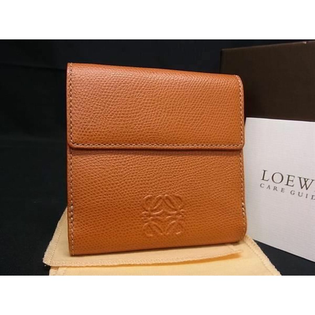 LOEWE(ロエベ)の■新品同様■ LOEWE ロエベ アナグラム レザー 二つ折り 財布 ウォレット レディース オレンジ系 AW1913 レディースのファッション小物(財布)の商品写真