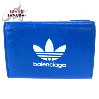 バレンシアガ(Balenciaga)の新品未使用 BALENCIAGA バレンシアガ adidas×BALENCIAGA ロゴ スリーライン ブルー 青 ホワイト 白 レザー 721893 三つ折り財布 コンパクトウォレット 男女兼用 メンズ 405673 【中古】(折り財布)