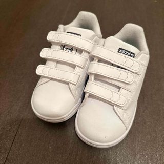 アディダス キッズスニーカー(子供靴)の通販 9,000点以上 | adidasの アディダス キッズスニーカー(子供靴)の通販 9,000点以上 | adidasの