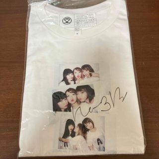 AKB48 homie  ホワイトTシャツ 小嶋陽菜  高橋みなみ 峯岸みなみ(アイドルグッズ)