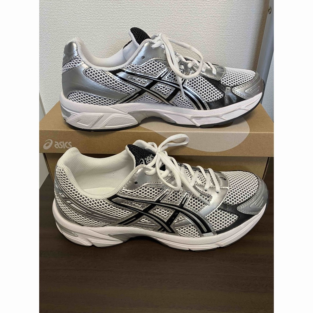 asics(アシックス)のGW限定価格！asics GEL1130 WHITE 29cm 美品 アシックス メンズの靴/シューズ(スニーカー)の商品写真