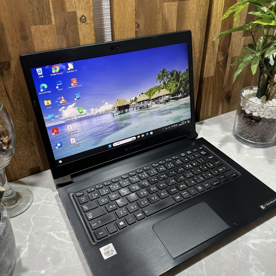 dynabook(ダイナブック)のDynabook S73/FR☘️i5第10世代☘️メモ8G☘️SSD256GB スマホ/家電/カメラのPC/タブレット(ノートPC)の商品写真