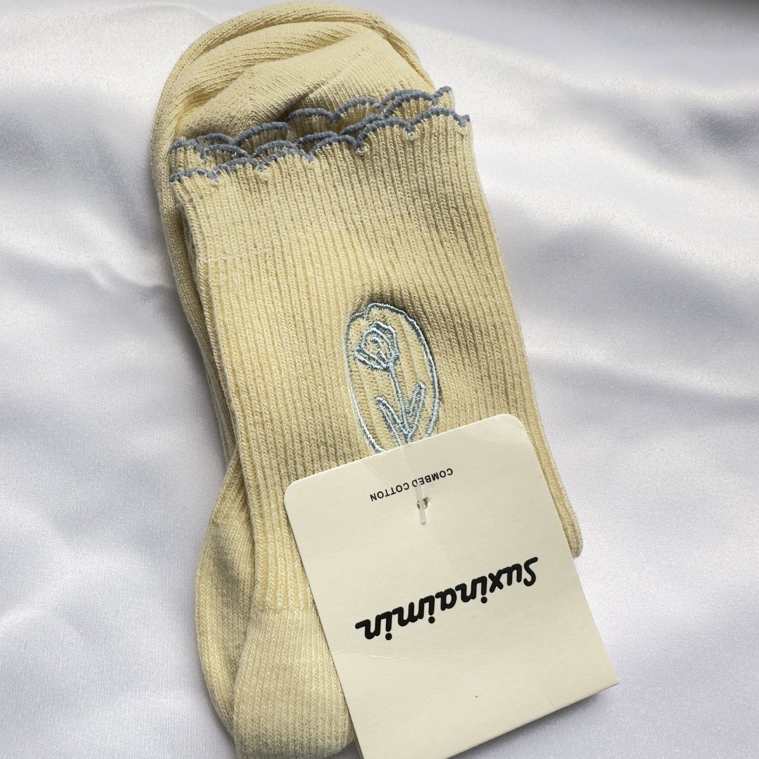 靴下屋(クツシタヤ)のお花刺繍リブソックス♡4足セット レディースのレッグウェア(ソックス)の商品写真