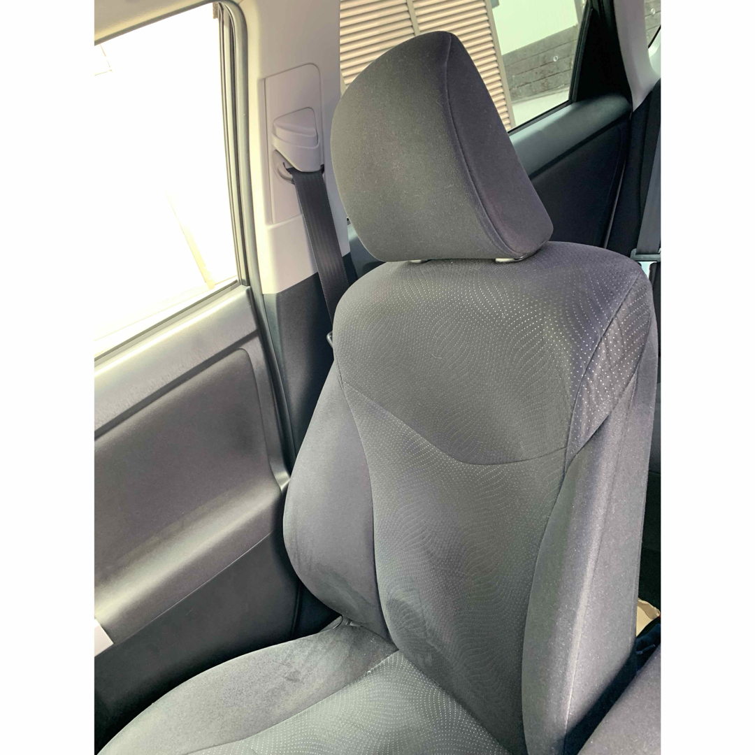 TOYOTA genuine 30prius front seat set. 自動車/バイクの自動車(車種別パーツ)の商品写真