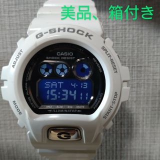 ジーショック(G-SHOCK)の★美品、箱付き★G-SHOCK　GD-X6900FB ホワイト　CASIO腕時計(腕時計(デジタル))