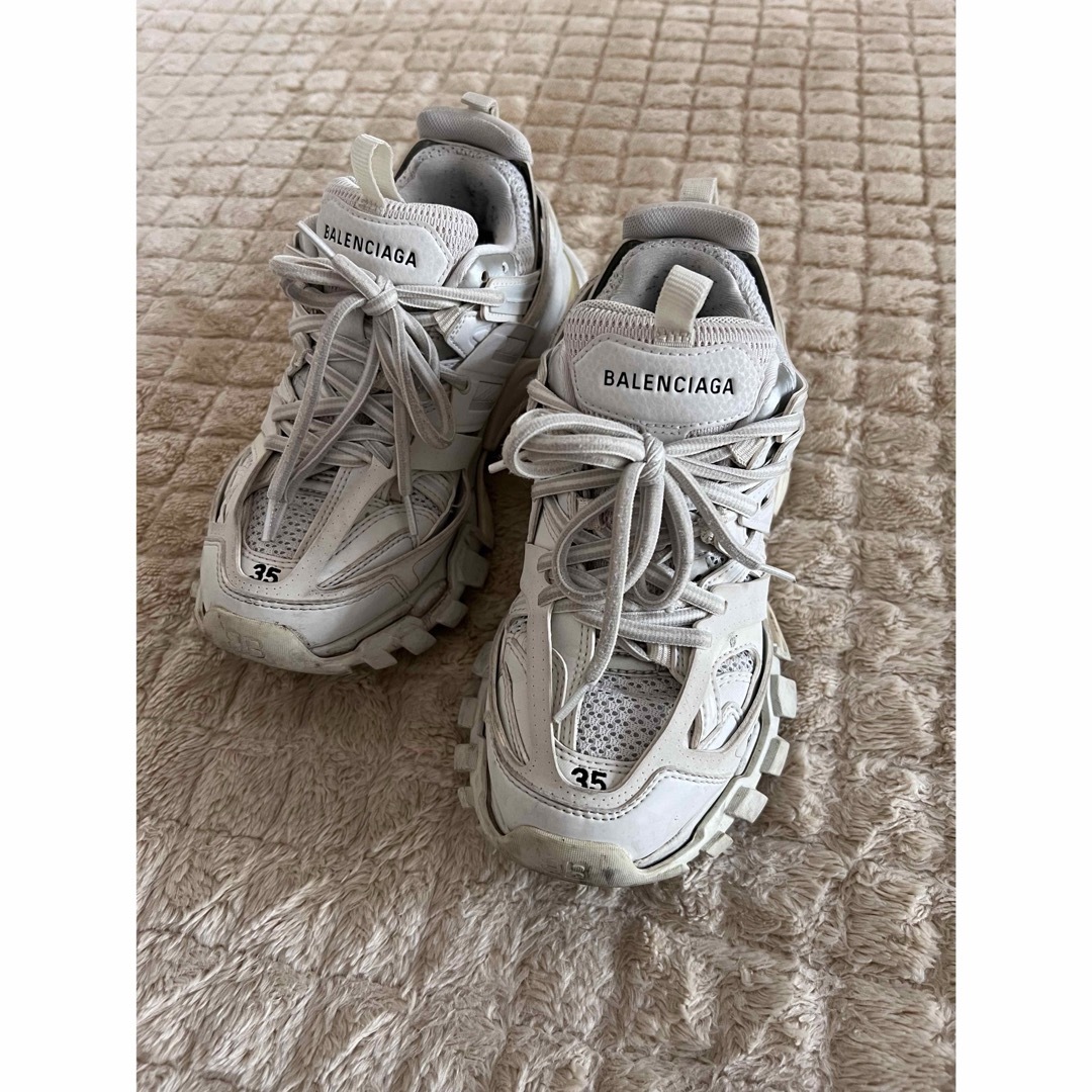 Balenciaga(バレンシアガ)のバレンシアガ　スニーカー　レディース レディースの靴/シューズ(スニーカー)の商品写真