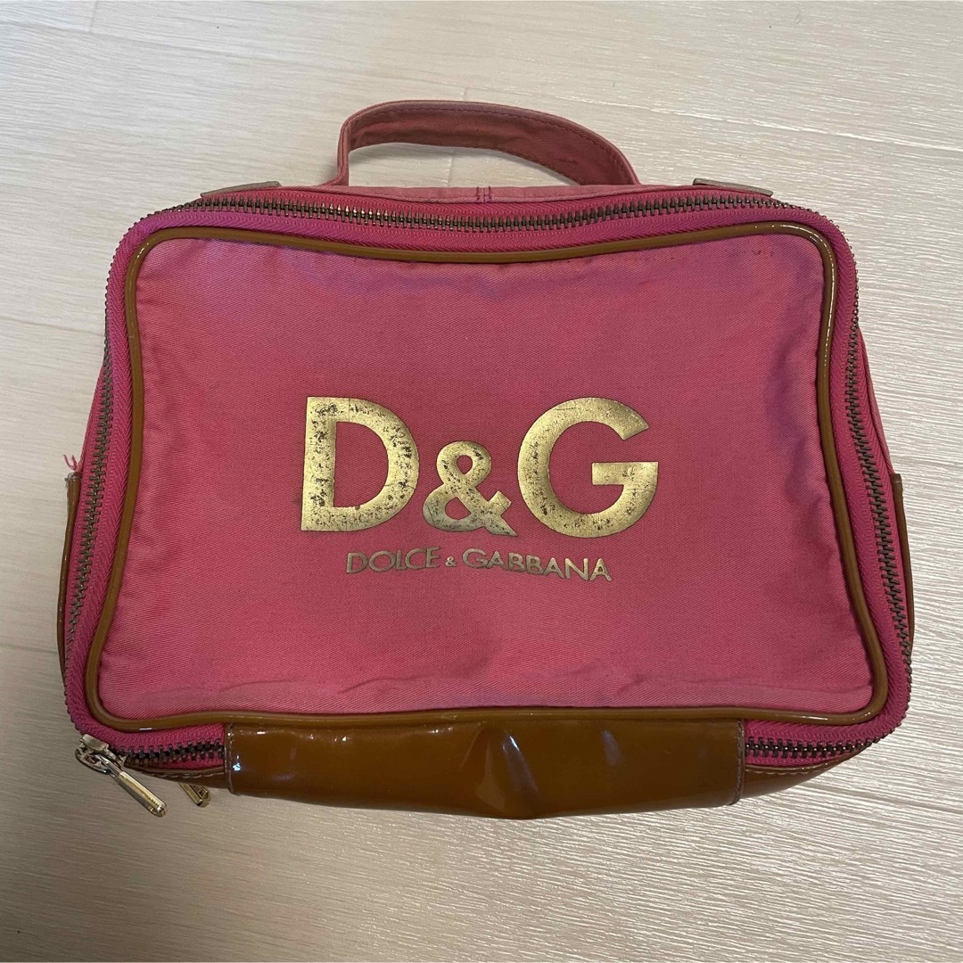 DOLCE&GABBANA(ドルチェアンドガッバーナ)のD&G バニティーバッグ レディースのファッション小物(ポーチ)の商品写真