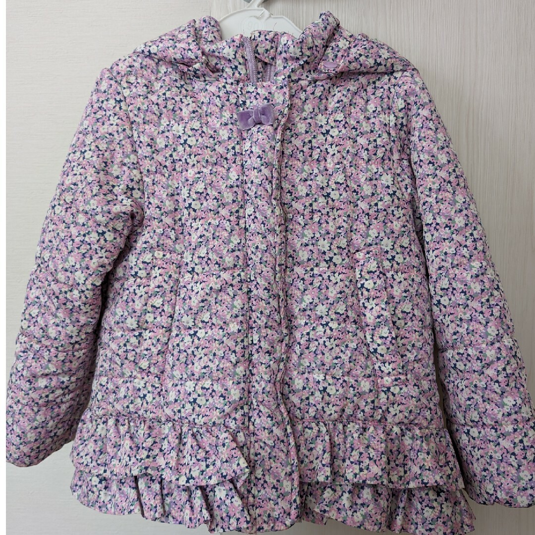 motherways(マザウェイズ)の花柄　ダウン　コート キッズ/ベビー/マタニティのキッズ服女の子用(90cm~)(コート)の商品写真