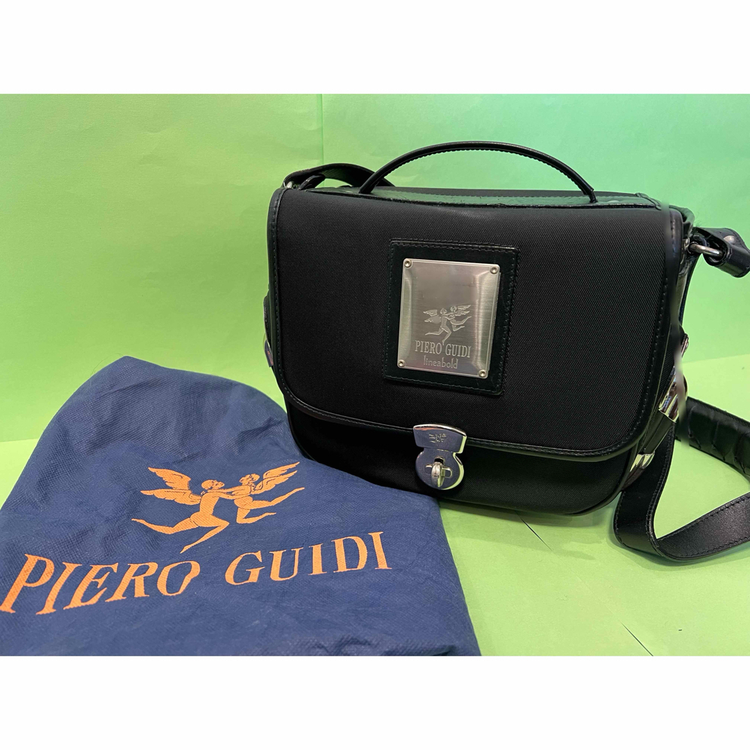 ピエログイディ　PIERO GUIDI リネアボールド ショルダーバッグ メンズのバッグ(ショルダーバッグ)の商品写真
