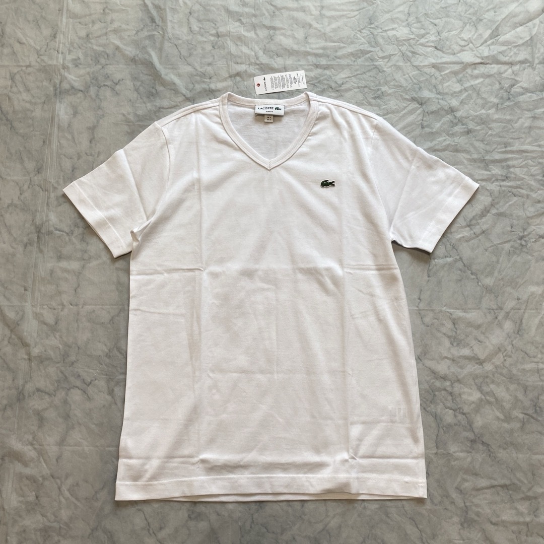 LACOSTE(ラコステ)の新品　日本製　ラコステ　ワンポイント　半袖Tシャツ レディースのトップス(Tシャツ(半袖/袖なし))の商品写真