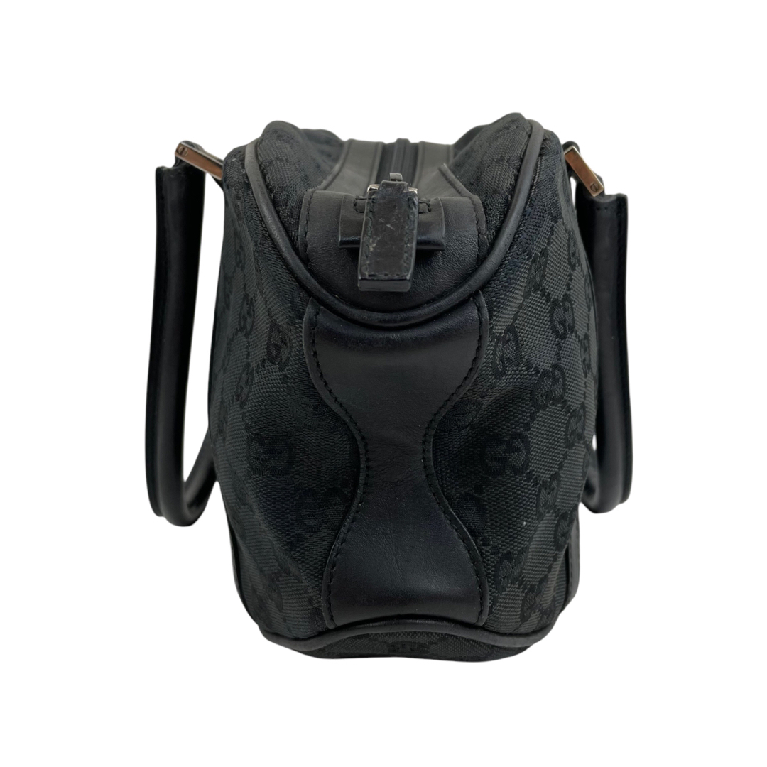 Gucci(グッチ)の✨美品 GUCCI グッチ ハンドバッグ GGキャンバス ブラック　黒　手提げ レディースのバッグ(ハンドバッグ)の商品写真
