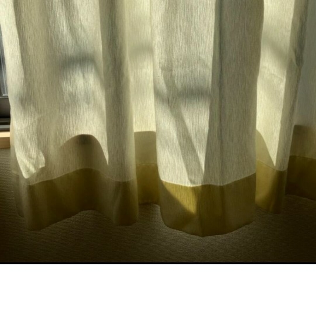 【カーテン】生成色 インテリア/住まい/日用品のカーテン/ブラインド(カーテン)の商品写真