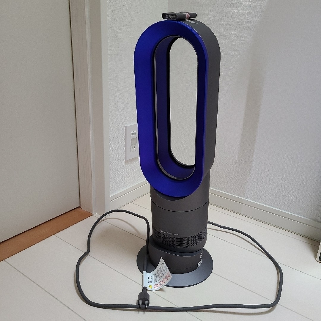 Dyson(ダイソン)の【美品】Dyson　ダイソンhot+cool　AM09　2019年製 スマホ/家電/カメラの冷暖房/空調(扇風機)の商品写真