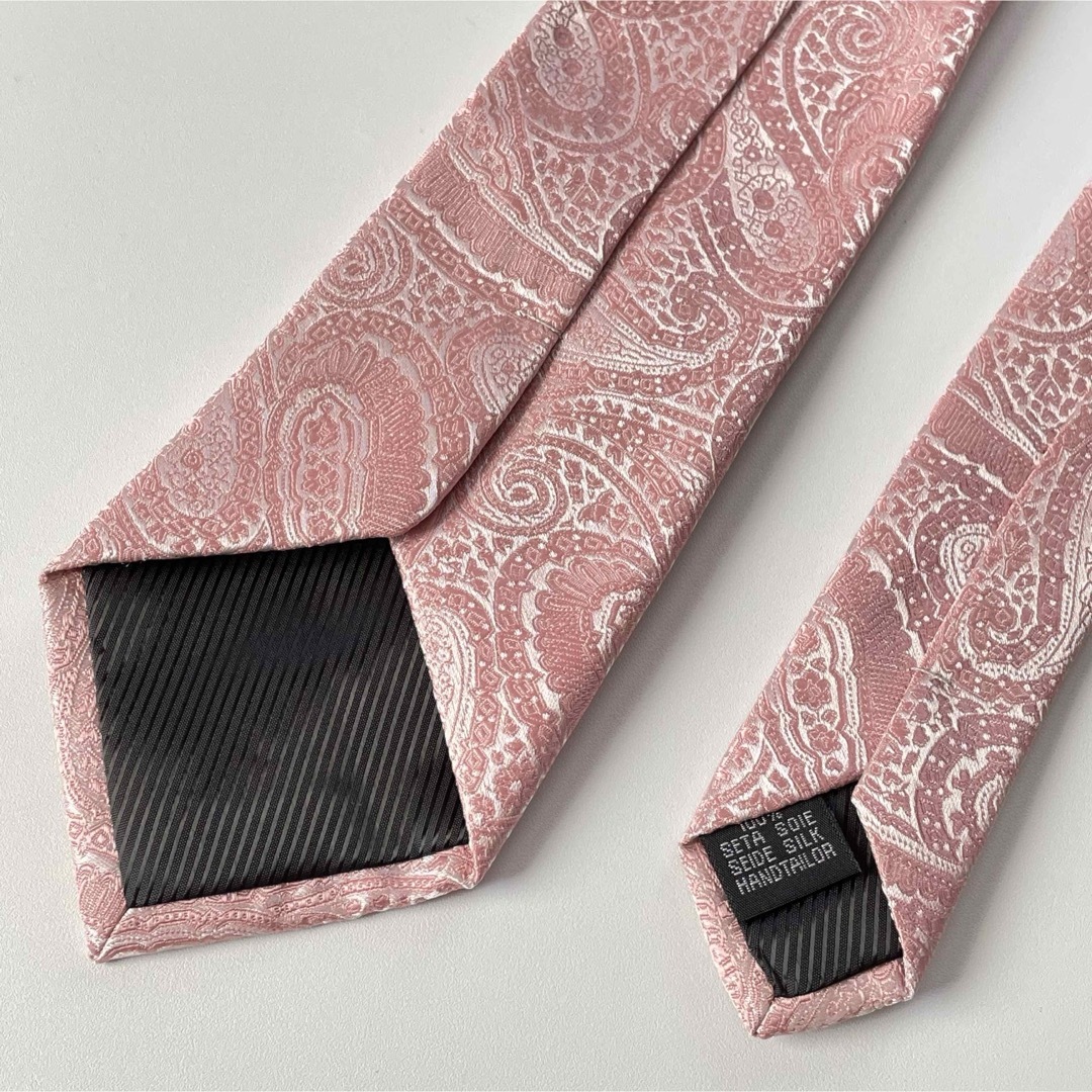 【ピンク×ペイズリー】3点セット　ネクタイ・ポケットチーフ・カフス　シルク① メンズのファッション小物(ネクタイ)の商品写真