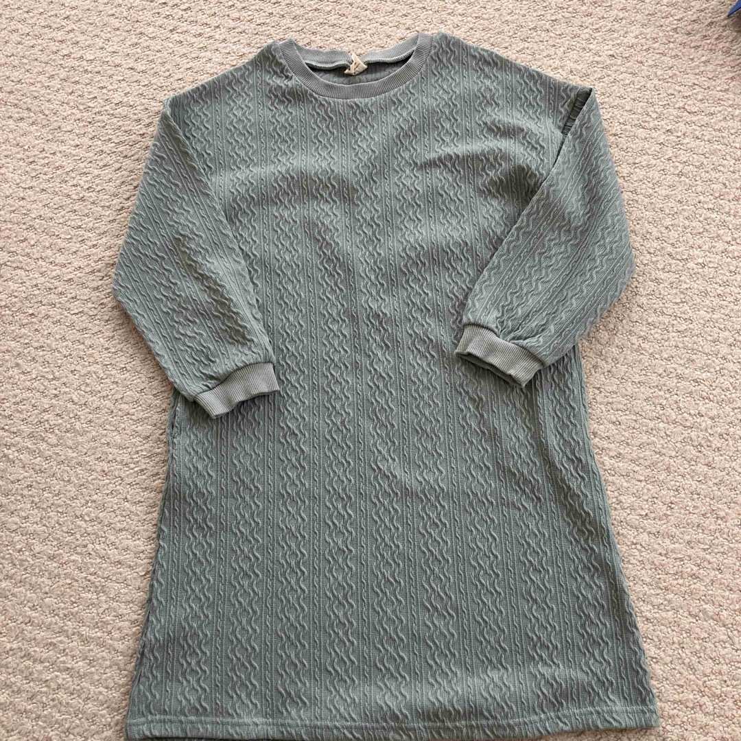 ニットワンピース ガールズキッズ 長袖130 キッズ/ベビー/マタニティのキッズ服女の子用(90cm~)(Tシャツ/カットソー)の商品写真