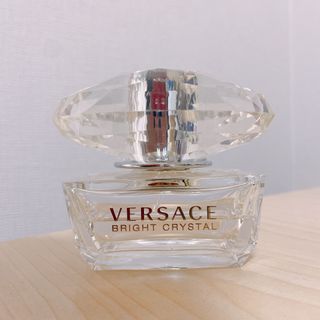 ヴェルサーチ(VERSACE)の【香水】ヴェルサーチ　BRIGHT CRYSTAL(香水(女性用))