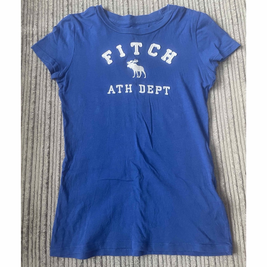 Abercrombie&Fitch(アバクロンビーアンドフィッチ)のアバクロ Tシャツ レディースのトップス(Tシャツ(半袖/袖なし))の商品写真