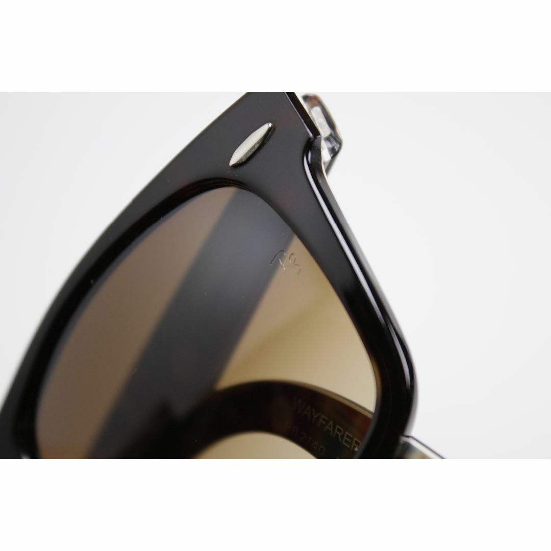 Ray-Ban(レイバン)の【Ray-Ban】サングラス WAYFARER RB2140 1132 メンズのファッション小物(サングラス/メガネ)の商品写真