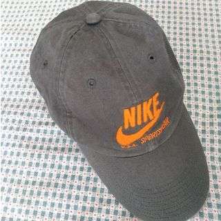 ナイキ(NIKE)のNIKEキャップ オレンジロゴ(キャップ)