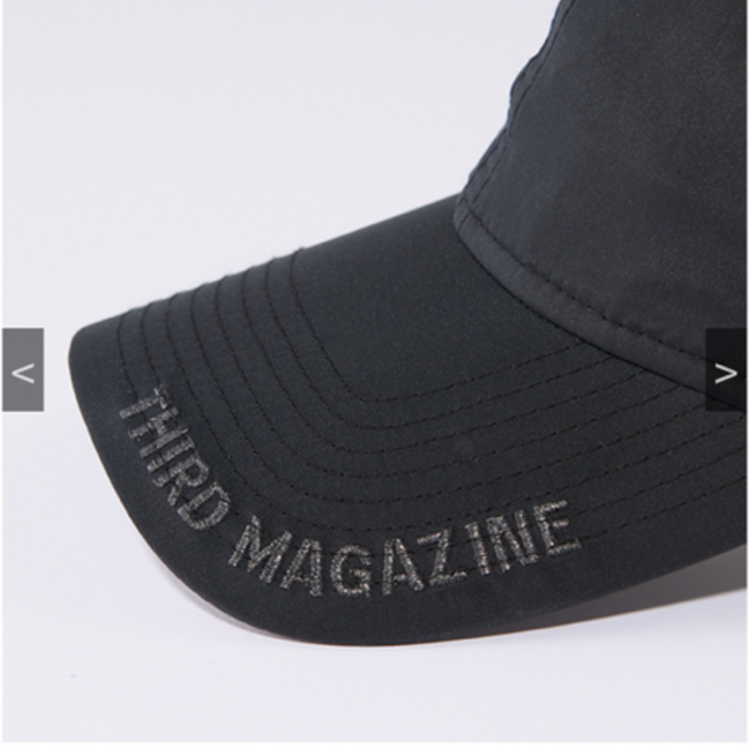 NEW ERA(ニューエラー)の完売！ニューエラサードマガジン●新品タグ付き別注キャップ黒 レディースの帽子(キャップ)の商品写真