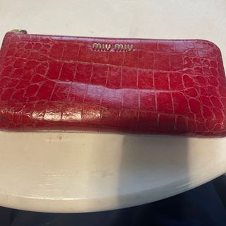 ミュウミュウ(miumiu)の長財布　ミュウミュウ(財布)