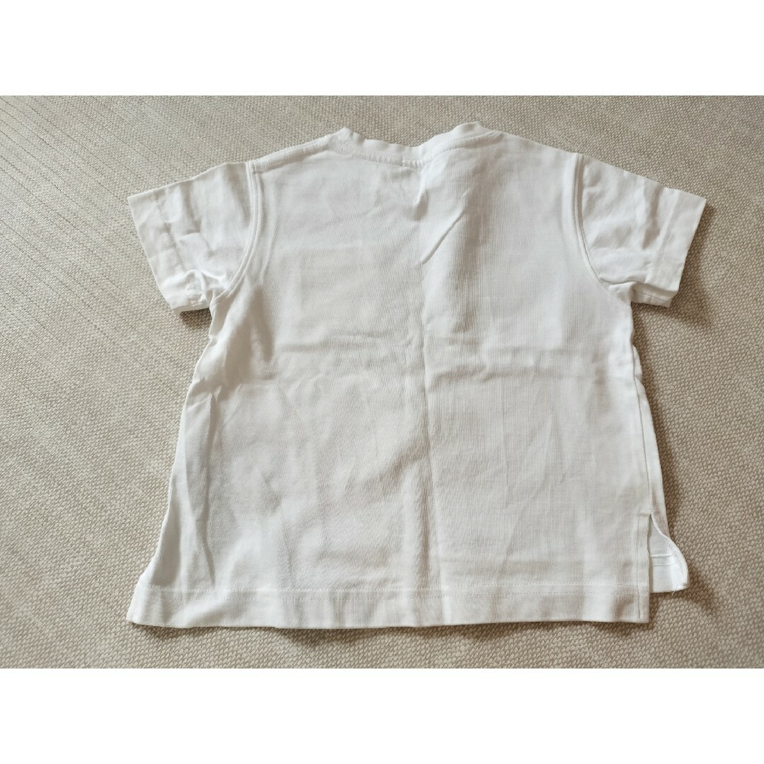 GU(ジーユー)のGU  Tシャツ 白 ホワイト 半袖 キッズ/ベビー/マタニティのキッズ服男の子用(90cm~)(Tシャツ/カットソー)の商品写真