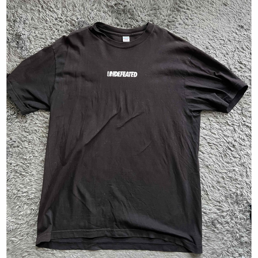 UNDEFEATED(アンディフィーテッド)のundefeated アンディフーテッド　Tシャツ メンズのトップス(Tシャツ/カットソー(半袖/袖なし))の商品写真