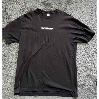 UNDEFEATED - undefeated アンディフーテッド　Tシャツ