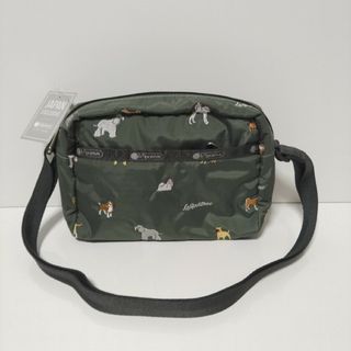 レスポートサック(LeSportsac)の新品　LeSportsac　日本限定　ブリードオブドック　ダニエラクロスボディ♪(ショルダーバッグ)