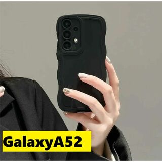 ギャラクシー(Galaxy)のGalaxyA52 ウェーブエッジ なみなみ　可愛いケース 黒色(Androidケース)