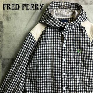 フレッドペリー(FRED PERRY)の美品 フレッドペリー ギンガムチェック シャツパーカー 刺繍ロゴ 白黒 S(ブルゾン)