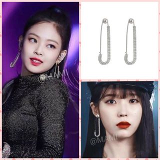 ブラックピンク(BLACKPINK)の♥ビジュー安全ピン型ピアス /シルバー♥大きめで可愛い ジェニー IU(ピアス)