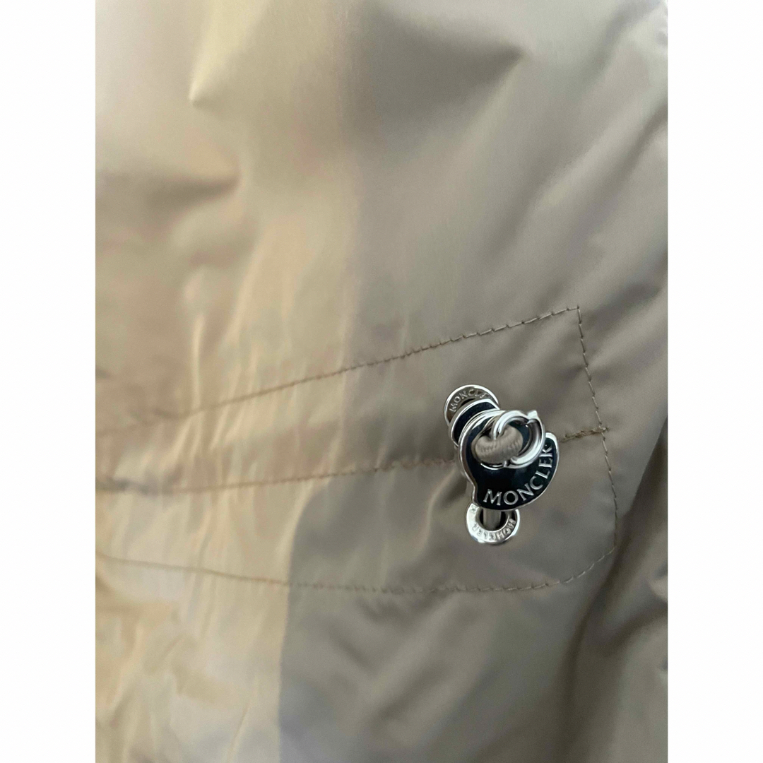 MONCLER(モンクレール)の【新品】MONCLER モンクレール　enet ベージュ0 レディースのジャケット/アウター(ナイロンジャケット)の商品写真