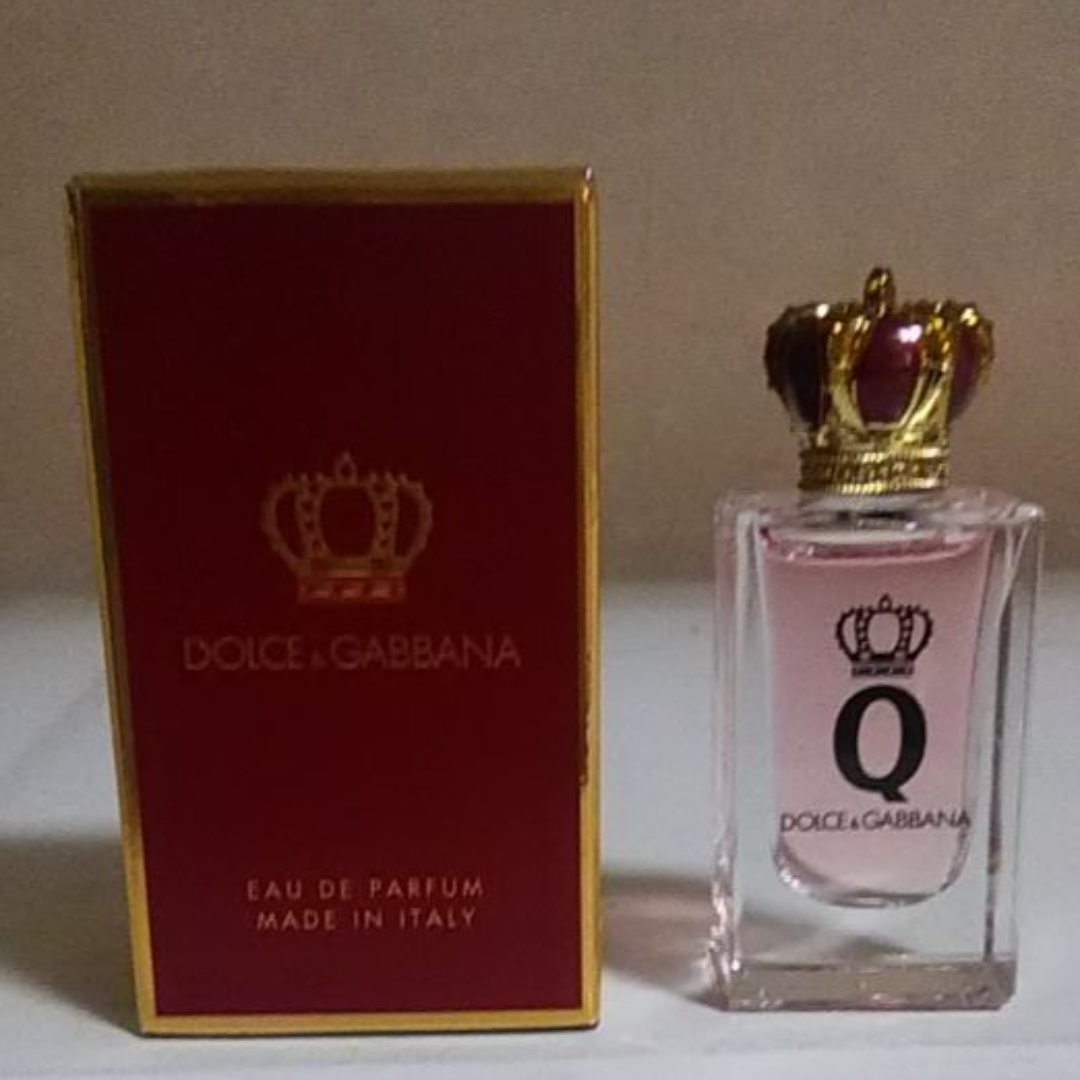 DOLCE&GABBANA(ドルチェアンドガッバーナ)のQ by ドルチェ＆ガッバーナ　オードパルファム５ｍｌ コスメ/美容の香水(香水(女性用))の商品写真