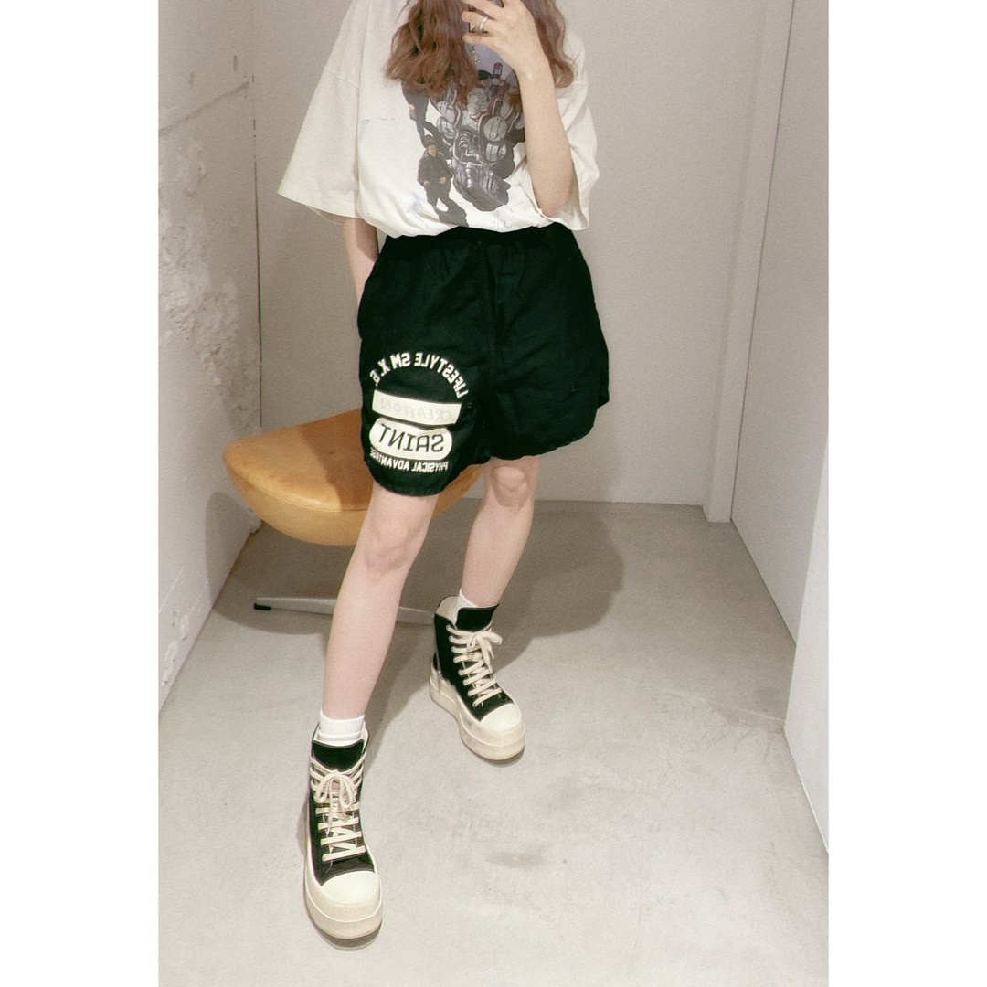 READYMADE - ©SAINT M×××××× 24SS CREATION EASY SHORTSの通販 by mo's READYMADE - ©SAINT M×××××× 24SS CREATION EASY SHORTSの通販 by mo's