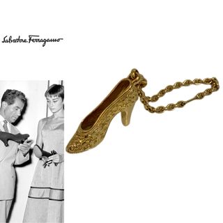 サルヴァトーレフェラガモ(Salvatore Ferragamo)のSalvatore Farragamo ヴィンテージイタリア製 パンプスチャーム(チャーム)