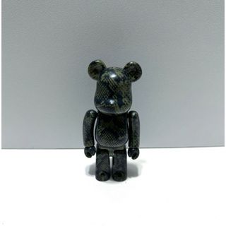 ベアブリック(BE@RBRICK)のベアブリック　蛇柄　100%(その他)