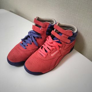 リーボック(Reebok)のレア！Reebok　スニーカー　ピンク　ハイカット(スニーカー)