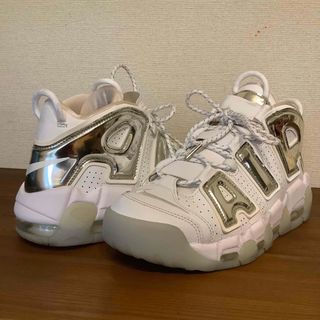 ナイキ(NIKE)のNIKE AIR MORE UPTEMPO 917593-100(スニーカー)