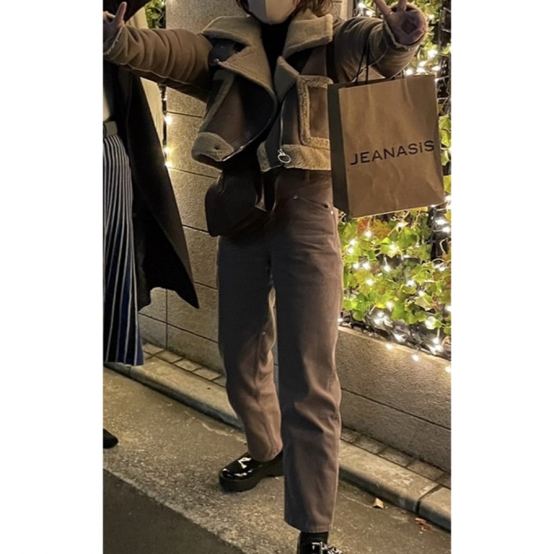 JUEMI(ジュエミ)のjuemi ムートンジャケット レディースのジャケット/アウター(ムートンコート)の商品写真