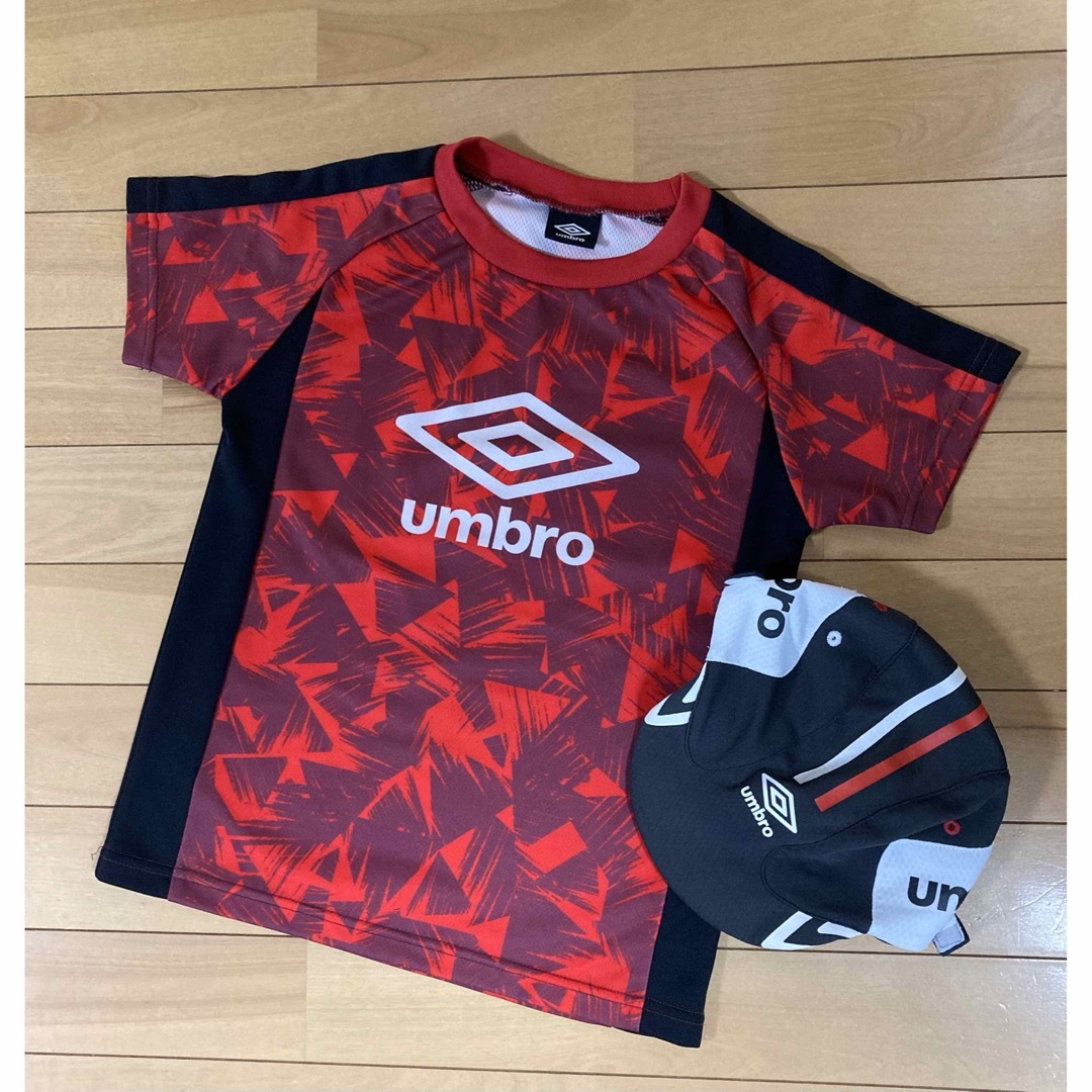 UMBRO(アンブロ)のumbro アンブロ プラシャツ キャップ セット売り スポーツ/アウトドアのサッカー/フットサル(ウェア)の商品写真