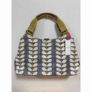 オーラカイリー(Orla Kiely)の★オーラカイリー★肩掛けバック★キーフック付き★葉っぱ　ドット柄★大人シック★(ショルダーバッグ)