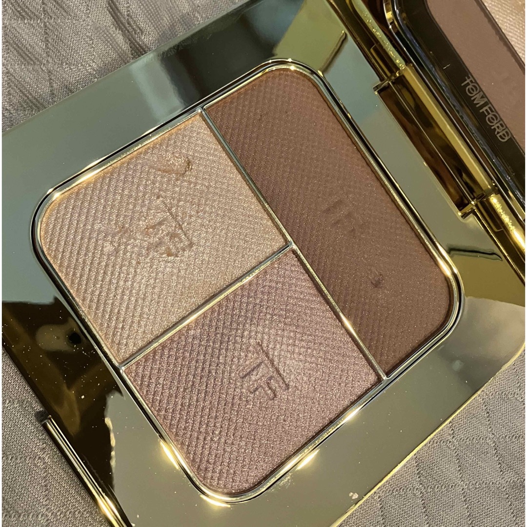 TOM FORD BEAUTY(トムフォードビューティ)のトムフォード フェイスパウダー コスメ/美容のベースメイク/化粧品(フェイスパウダー)の商品写真