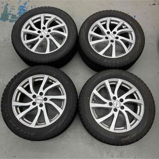 ブリヂストン(BRIDGESTONE)のレクサスCT200hスタッドレスタイヤホイル付205/55R16(タイヤ・ホイールセット)