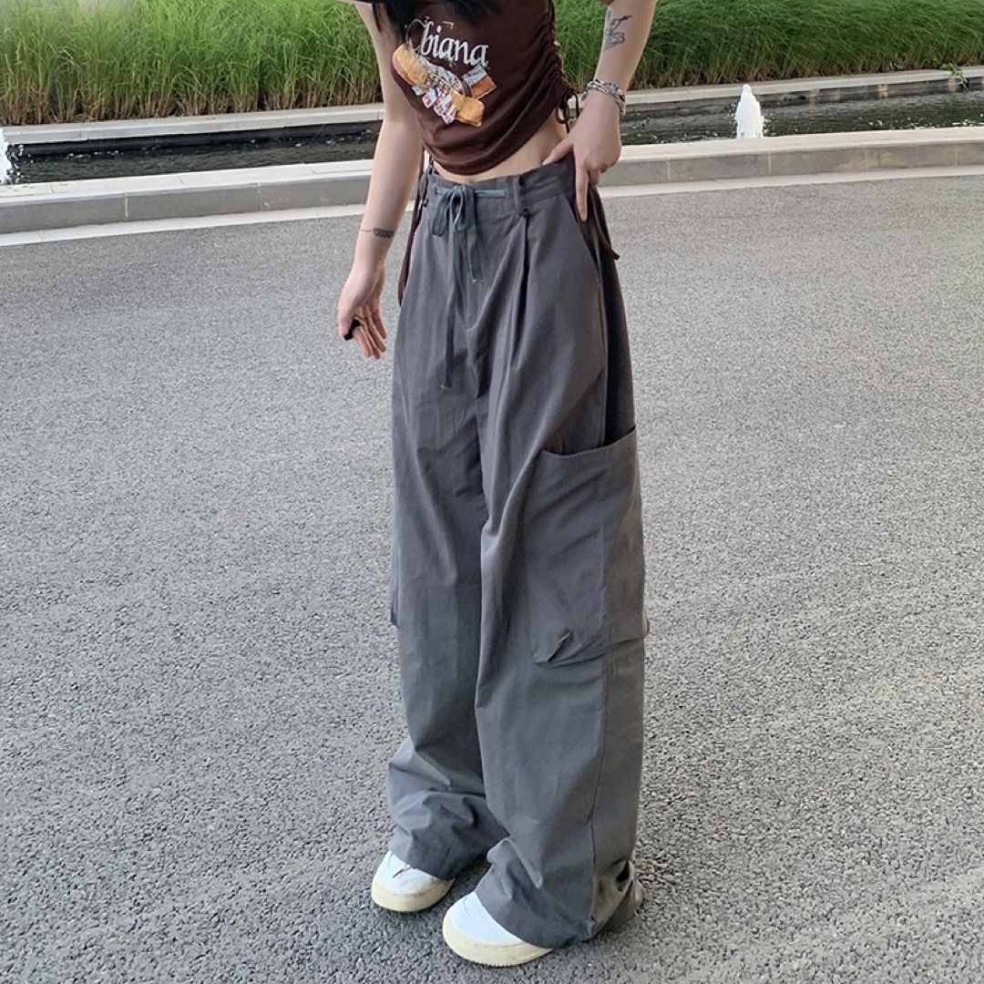 カーゴパンツ ワイドパンツ パンツ ロング レディース グレーの カーゴパンツ ワイドパンツ パンツ ロング レディース グレーの