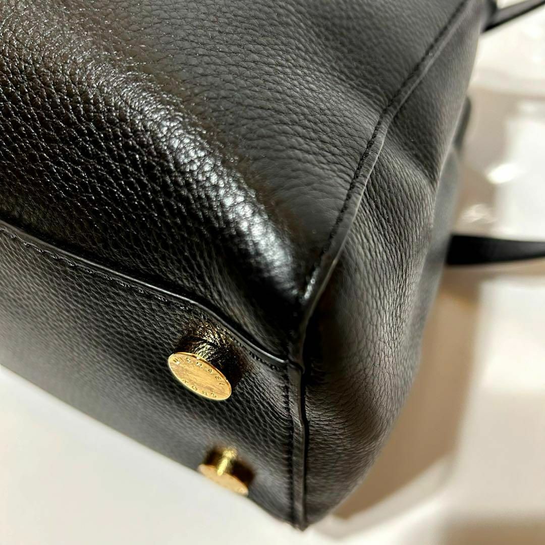 Michael Kors(マイケルコース)の【美品】 MICHAEL KORS 2way ハンドバッグ　ショルダー　レザー レディースのバッグ(ハンドバッグ)の商品写真